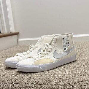 Nike High-Top Sneakers in White and Gray